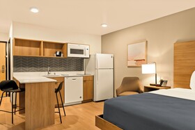 LivAway Suites Syracuse