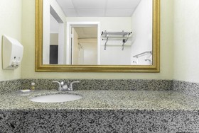 Days Inn by Wyndham Tonawanda/Buffalo