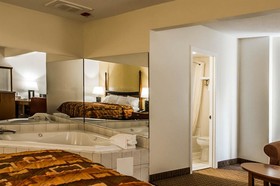 Econo Lodge Tonawanda I-290