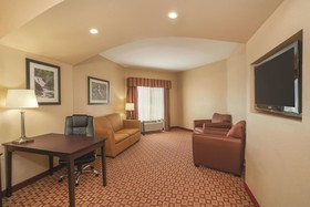 La Quinta Inn & Suites by Wyndham Verona