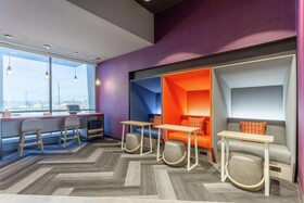 Tru by Hilton Binghamton Vestal