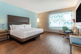 Tru by Hilton Binghamton Vestal