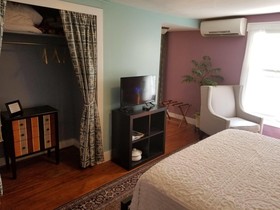 The Blackberry Inn Bed & Breakfast