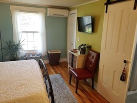 The Blackberry Inn Bed & Breakfast