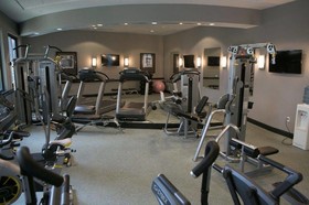 Global Luxury Suites in White Plains