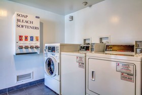 Motel 6 Buffalo Airport