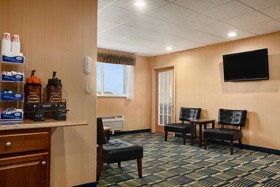 FairBridge Inn Express Buffalo Airport / Williamsville