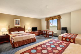 FairBridge Inn Express Buffalo Airport / Williamsville