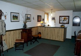 Copper Kettle Motel Cottages