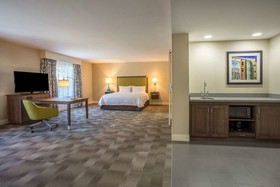 Hampton Inn & Suites Yonkers - Westchester