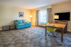 Hampton Inn & Suites Yonkers - Westchester