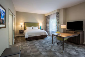 Hampton Inn & Suites Yonkers - Westchester