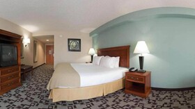Holiday Inn Express Apex - Raleigh