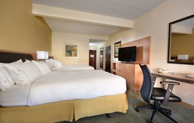 Holiday Inn Express & Suites High Point South