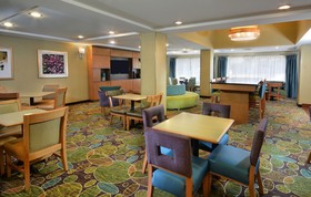 Holiday Inn Express & Suites High Point South