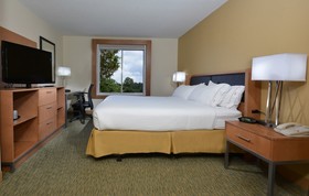 Holiday Inn Express & Suites High Point South