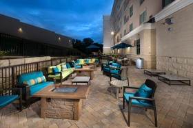 Holiday Inn Hotel & Suites Arden - Asheville Airport