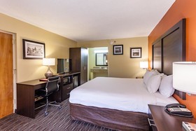 Clarion Inn Biltmore Village