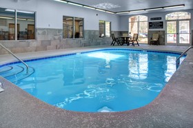 Country Inn & Suites by Radisson Asheville Downtown Tunnel Road