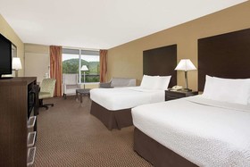 Days Inn by Wyndham Asheville Mall