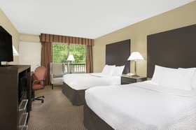 Days Inn by Wyndham Asheville Mall