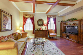 FPosh the Boutique Hotel
