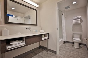 Hampton Inn & Suites Asheville Biltmore Area