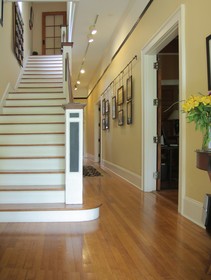 Hill House Bed & Breakfast Inn