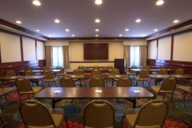 Holiday Inn Express & Suites Asheville SW - Outlet Ctr Area