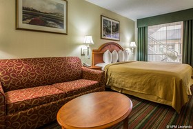 Quality Inn & Suites Biltmore East