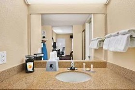 Quality Inn Asheville Downtown Tunnel Road