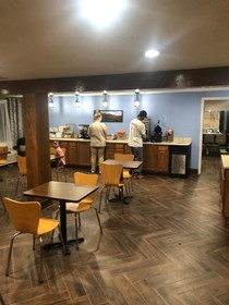Super 8 by Wyndham Asheville/Biltmore