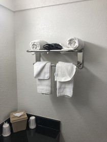 Super 8 by Wyndham Asheville/Biltmore
