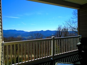 Klonteska Condominiums By VCI Real Estate Services