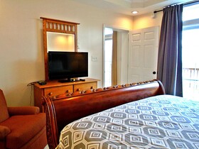 Klonteska Condominiums By VCI Real Estate Services