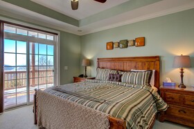 Klonteska Condominiums By VCI Real Estate Services