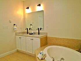 Klonteska Condominiums By VCI Real Estate Services