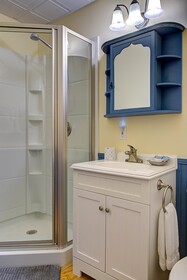 Klonteska Condominiums By VCI Real Estate Services