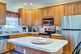 Klonteska Condominiums By VCI Real Estate Services