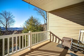 Klonteska Condominiums By VCI Real Estate Services