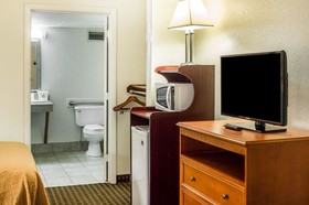 Quality Inn North