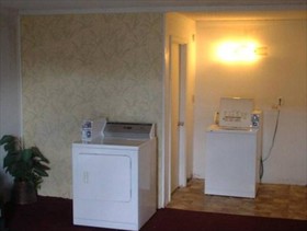 Red Carpet Inn Battleboro