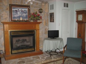 Core Creek Lodge