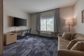 Fairfield Inn & Suites Charlotte Belmont