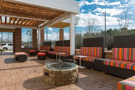 Home2 Suites by Hilton Charlotte Belmont