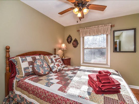 Creekside Cottage Star5Vacations