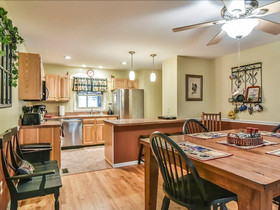Creekside Cottage Star5Vacations