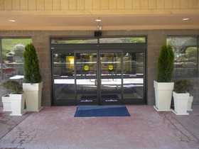 Holiday Inn Express Blowing Rock South