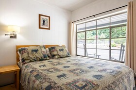 Lloyd's on The River Country Inn by OYO