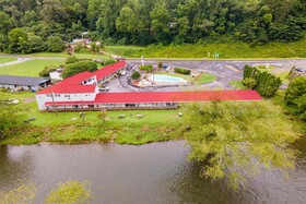 Lloyd's on The River Country Inn by OYO